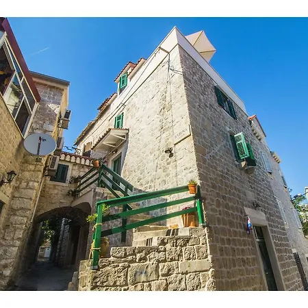 Town House Viva Apartment Split