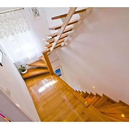 Town House Viva Apartment