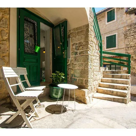 Apartment Town House Viva